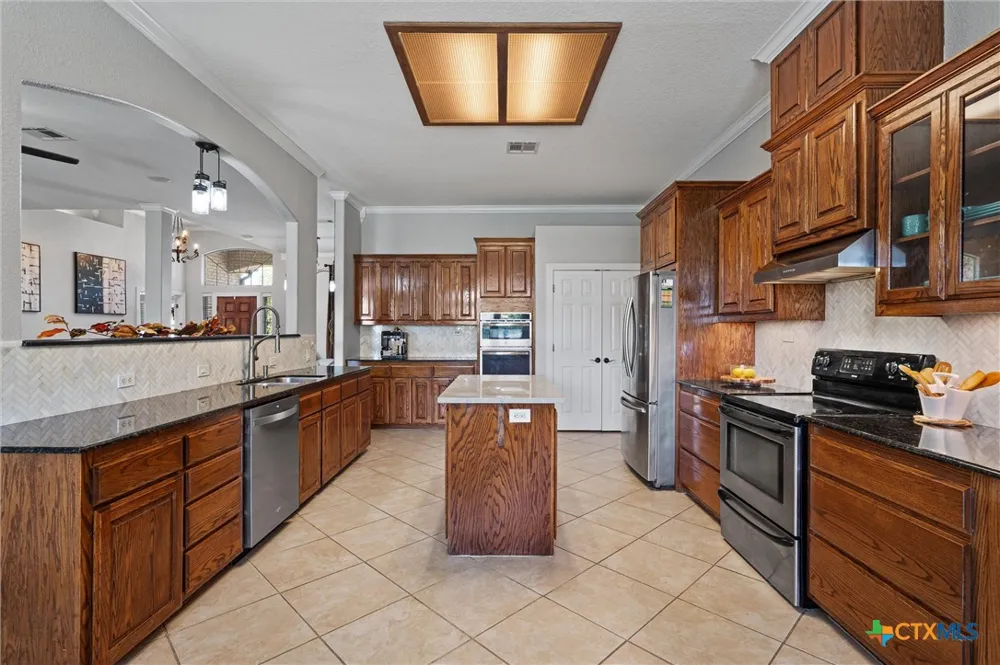 2111 Civet Trail Harker Heights, TX 76548