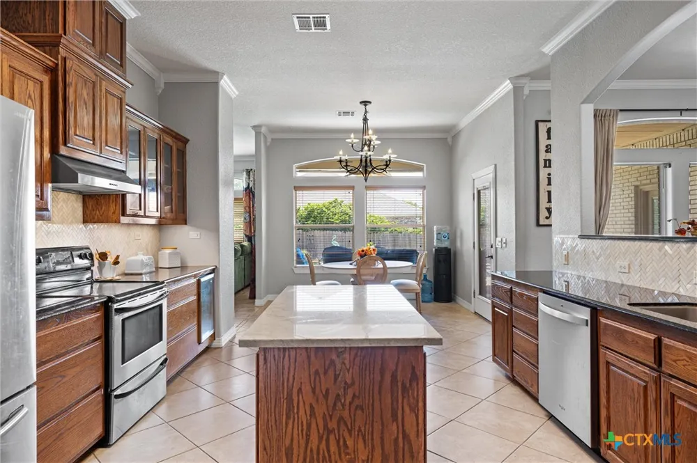 2111 Civet Trail Harker Heights, TX 76548