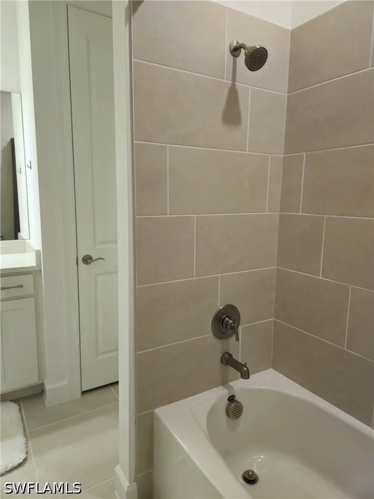 Address Not Shown Naples, FL 34119