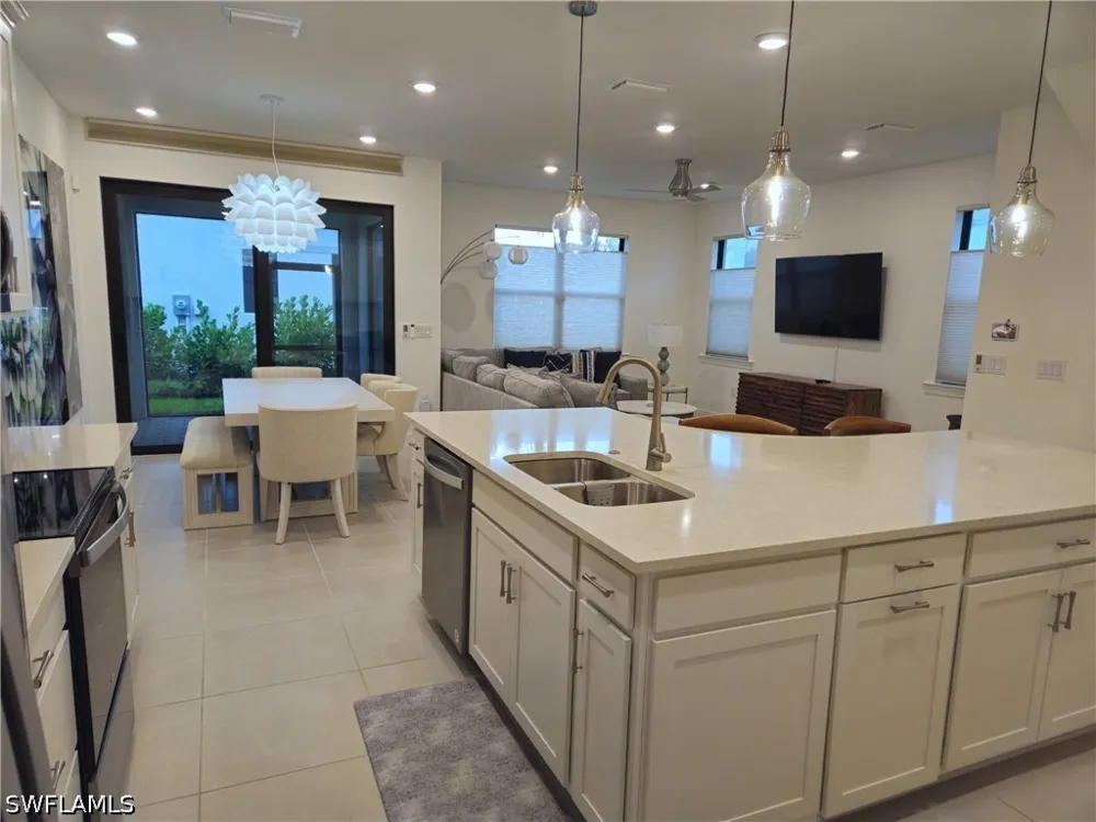 Address Not Shown Naples, FL 34119