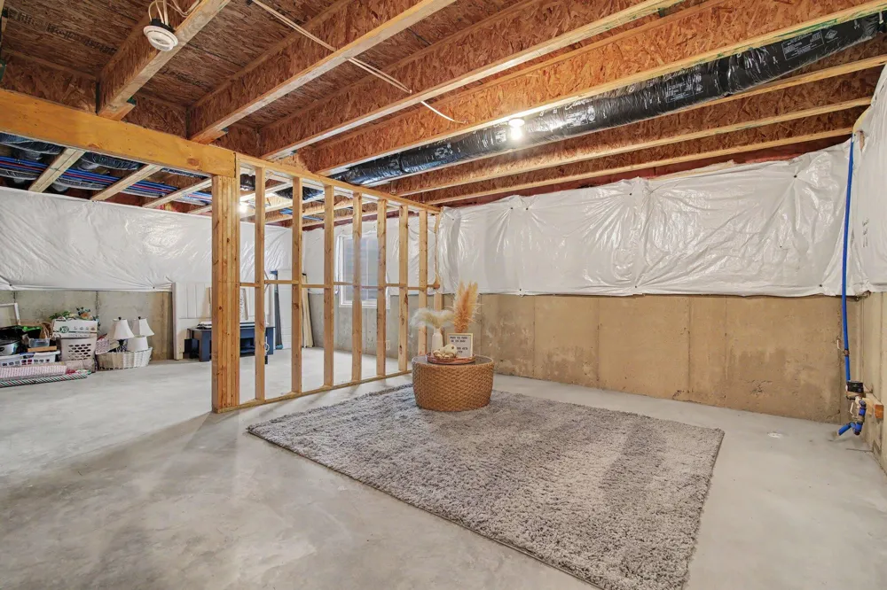 637 Reagan Lane Milan, MI 48160