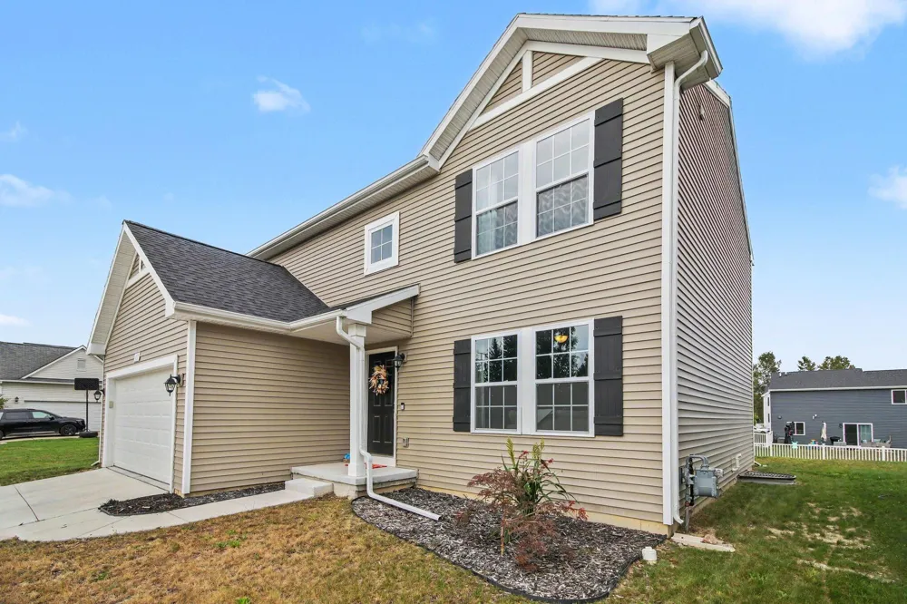 637 Reagan Lane Milan, MI 48160
