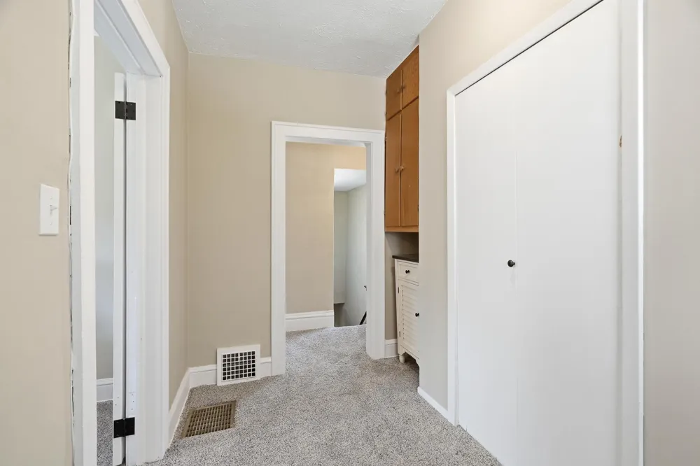1070 Dale Street Saint Paul, MN 55117