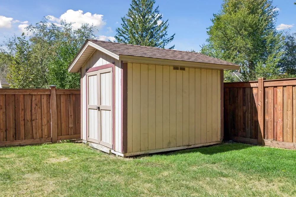 705 Wheelock Parkway W Saint Paul, MN 55117