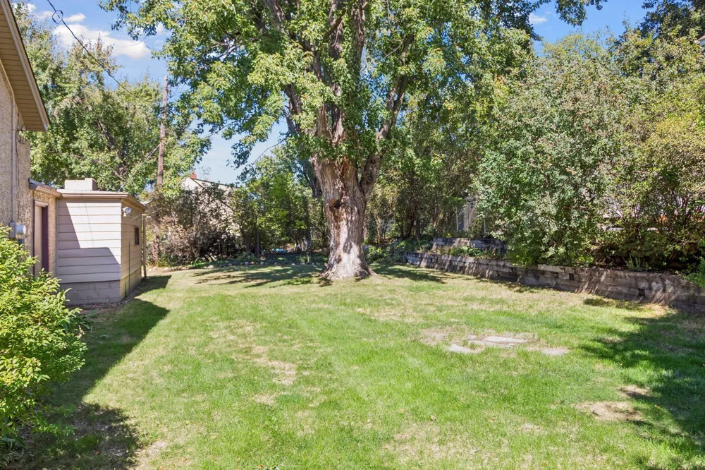 705 Wheelock Parkway W Saint Paul, MN 55117
