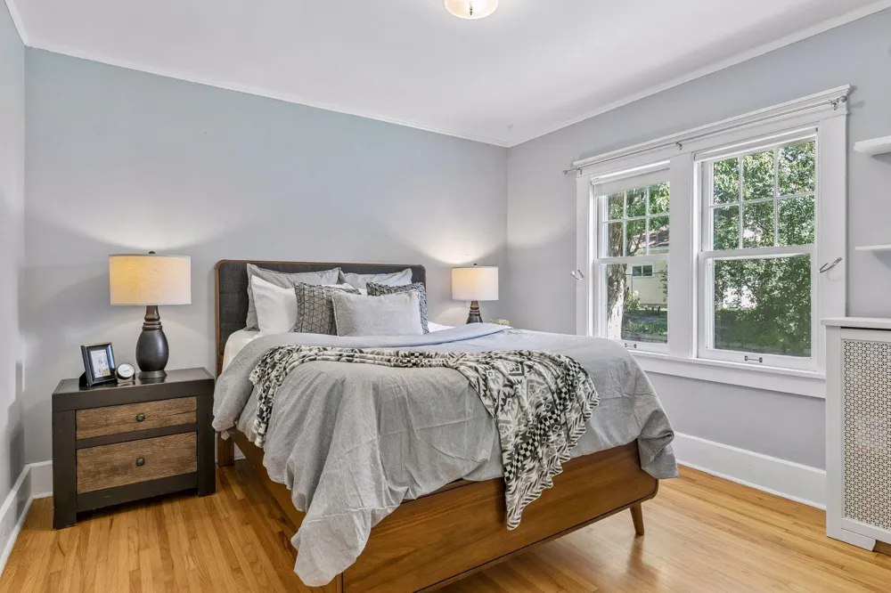 705 Wheelock Parkway W Saint Paul, MN 55117