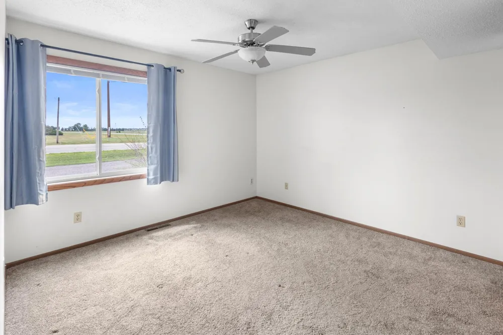 4457 Westdel Road Farmington, MN 55024