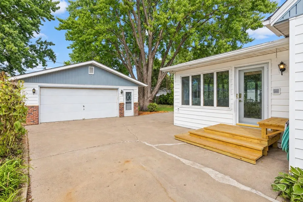 404 15th Street W Hastings, MN 55033