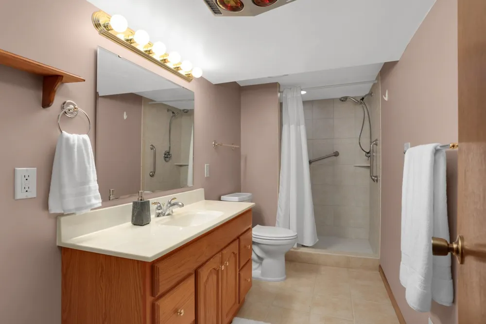 404 15th Street W Hastings, MN 55033