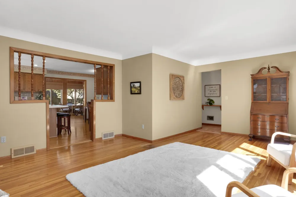 404 15th Street W Hastings, MN 55033