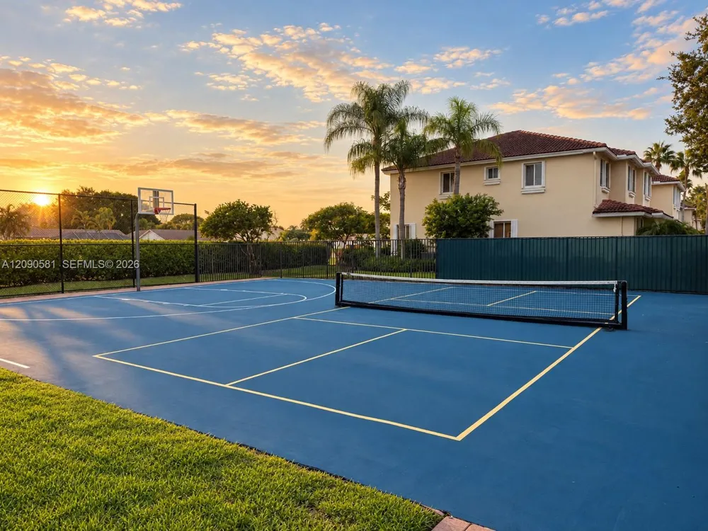 2913 S Greenleaf Cir Boynton Beach, FL 33426