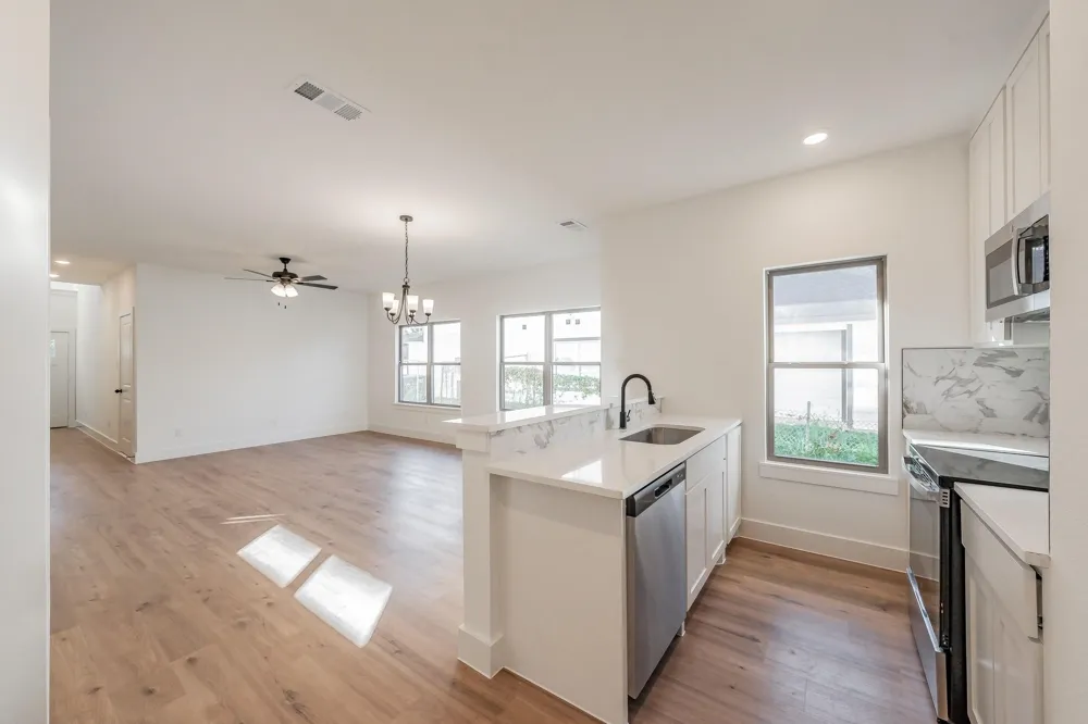 1233 Meriwether Street Fort Worth, TX 76115