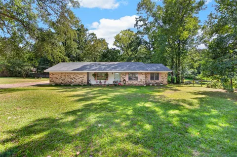 1610 Ginn Way