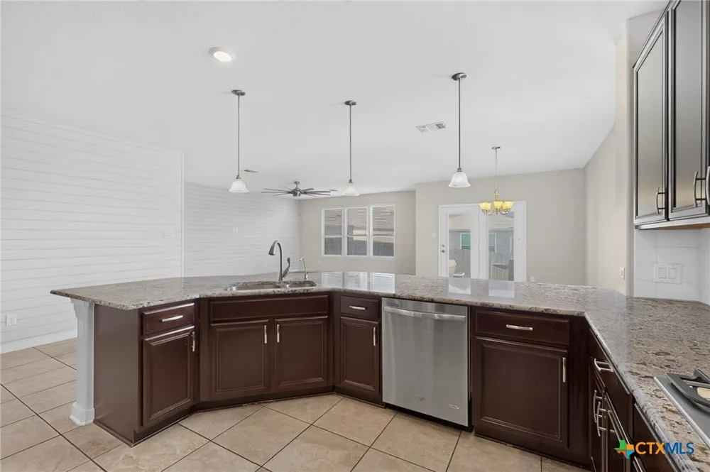 5801 Parma Round Rock, TX 78665