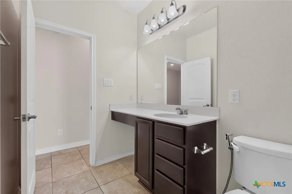 5801 Parma Round Rock, TX 78665