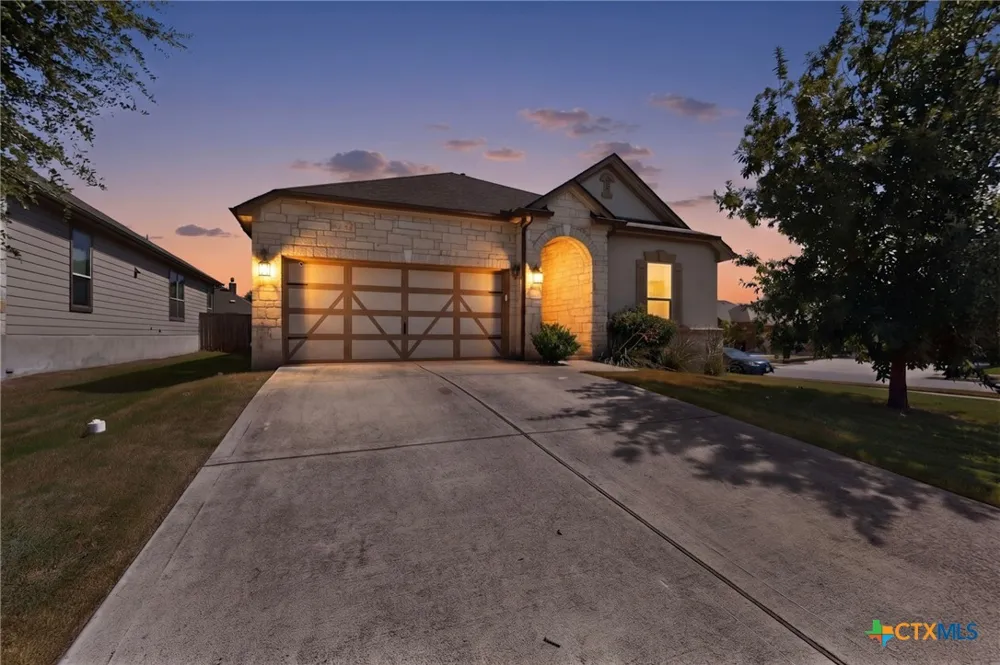 5801 Parma Round Rock, TX 78665