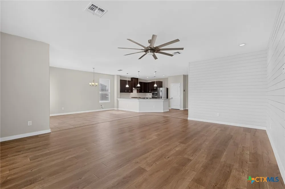5801 Parma Round Rock, TX 78665
