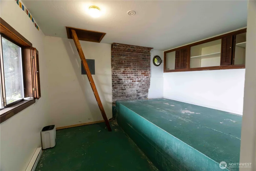 1083 Chuckanut Drive Bellingham, WA 98229