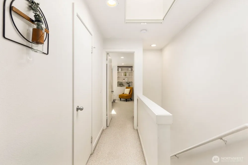 10237 SE 3rd Street #5 Bellevue, WA 98004