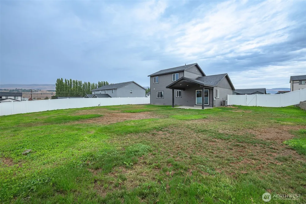 161 Berryman Way Malaga, WA 98828