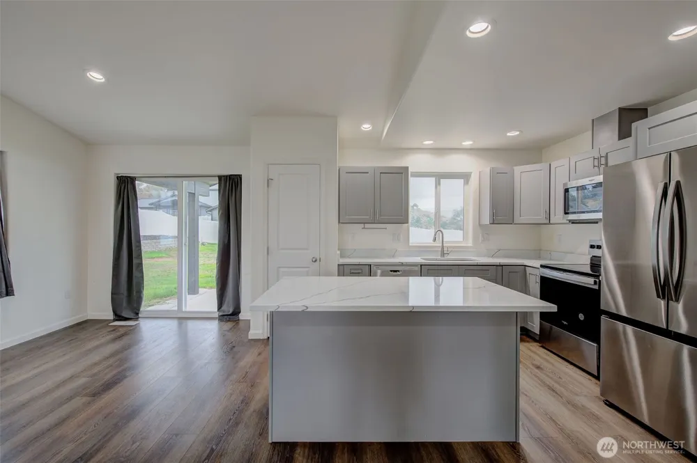 161 Berryman Way Malaga, WA 98828