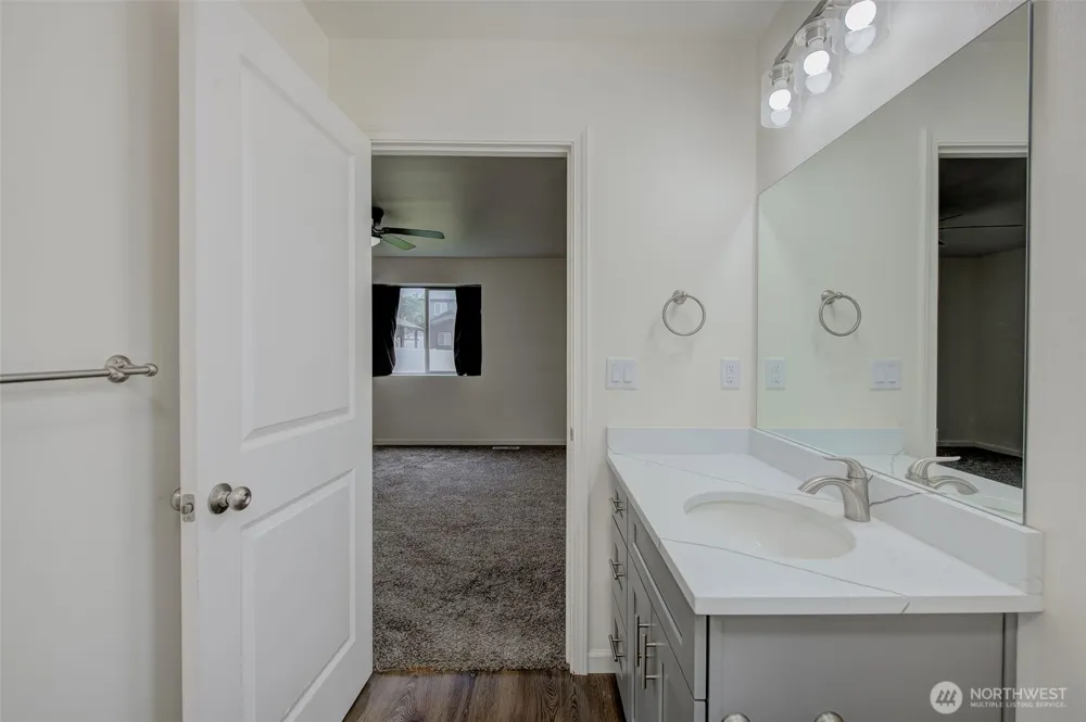 161 Berryman Way Malaga, WA 98828