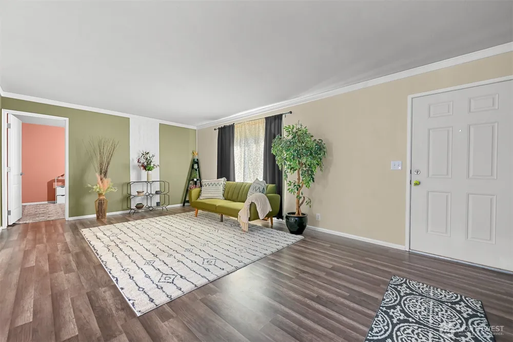 6236 Azure Way Maple Falls, WA 98266