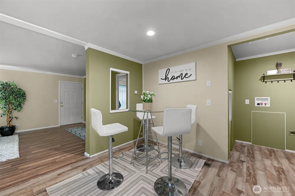 6236 Azure Way Maple Falls, WA 98266