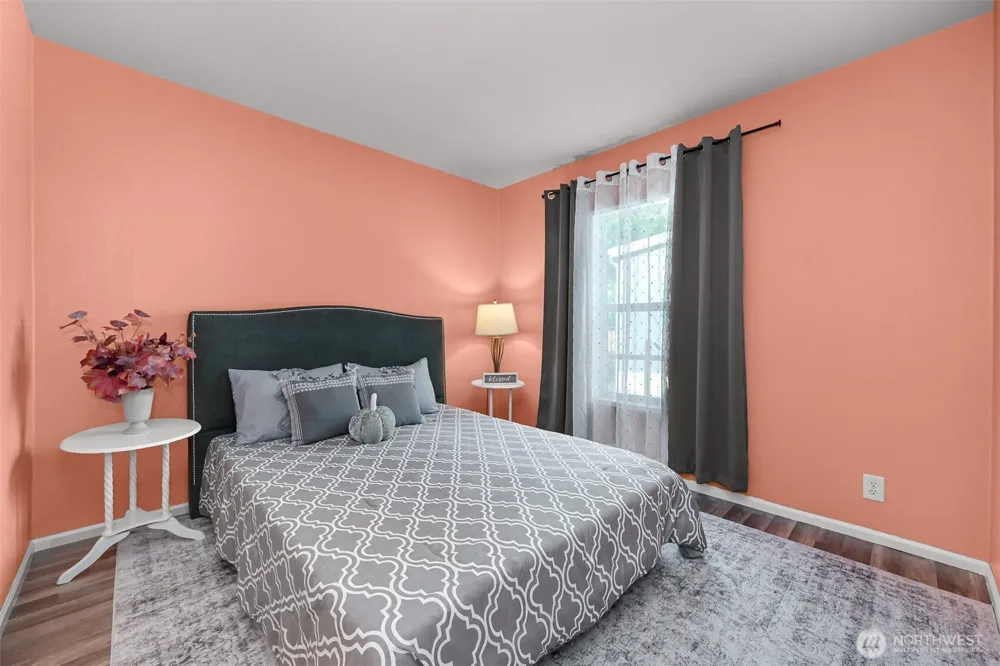 6236 Azure Way Maple Falls, WA 98266