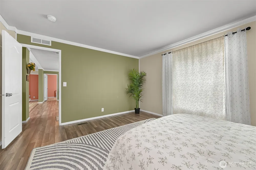 6236 Azure Way Maple Falls, WA 98266