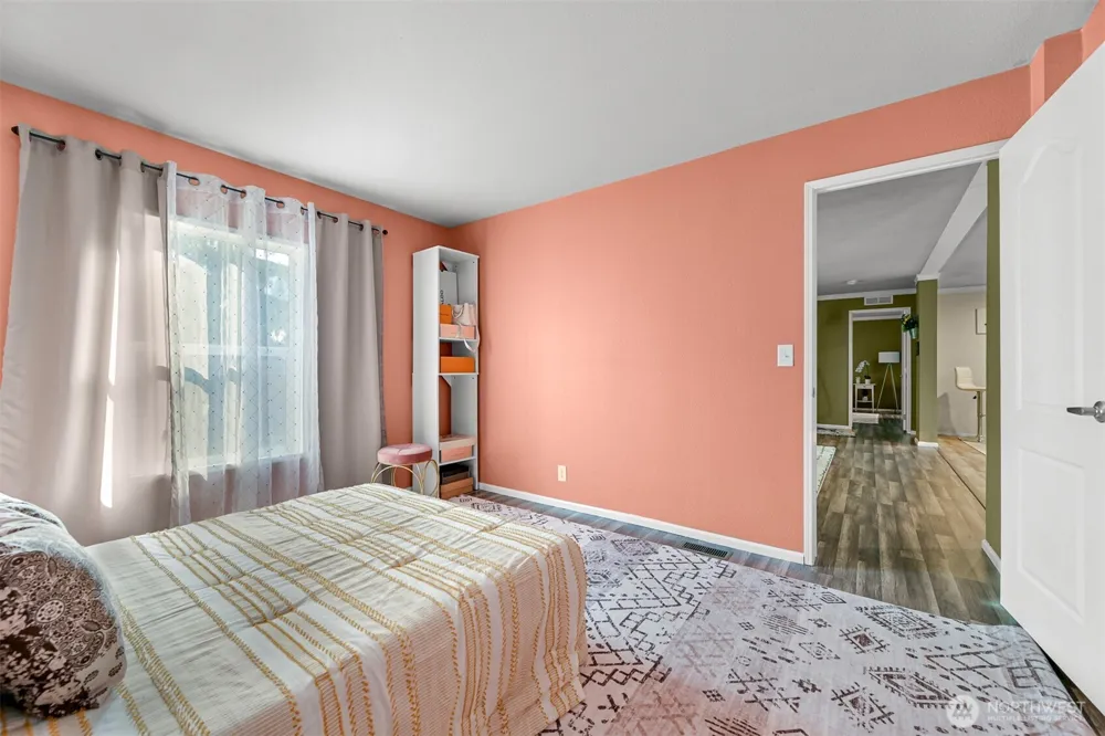 6236 Azure Way Maple Falls, WA 98266