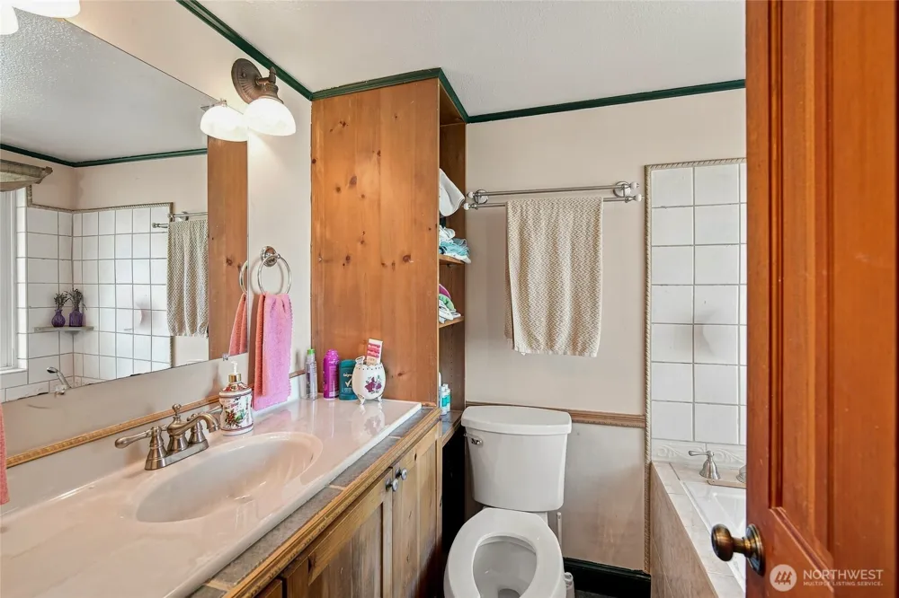 4808 Glenwood Avenue Everett, WA 98203