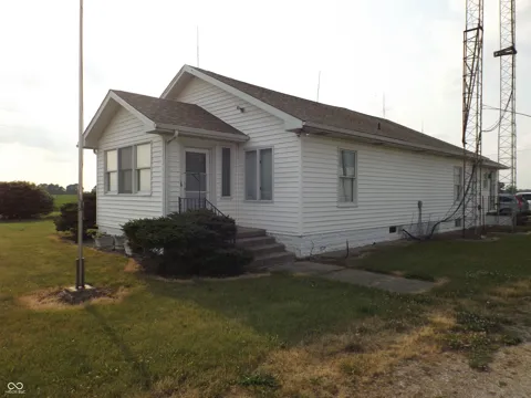 116 W 350 ROAD S