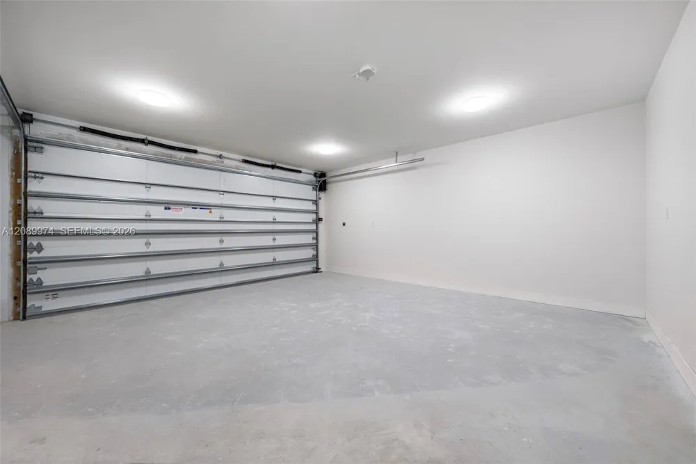5921 SW 84th St South Miami, FL 33143