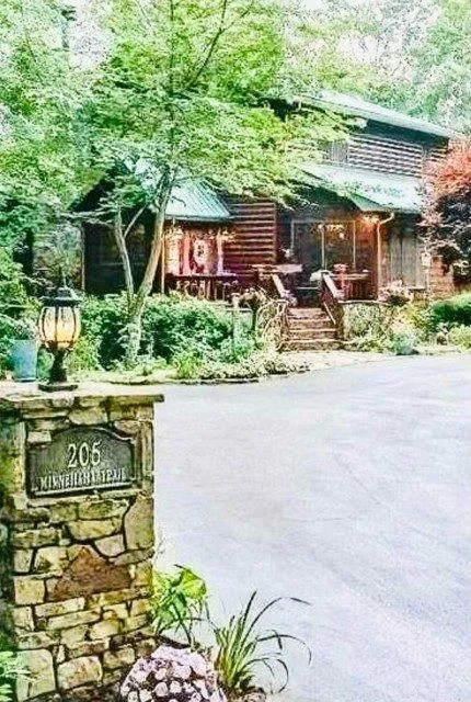 205 Minnehaha Trail