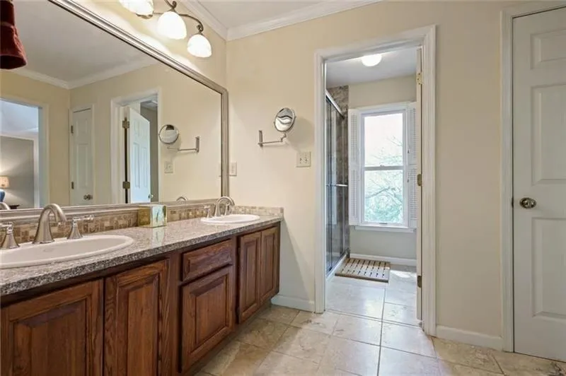 175 Riverview Trail Roswell, GA 30075