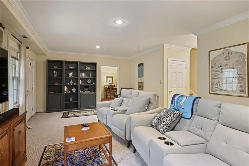 175 Riverview Trail Roswell, GA 30075
