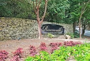 175 Riverview Trail Roswell, GA 30075