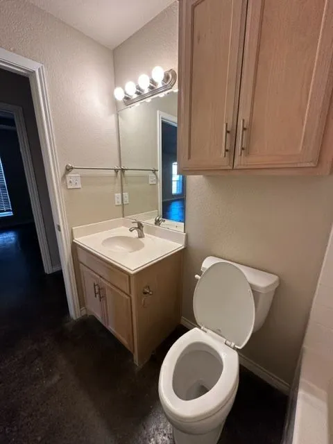 2457 Independence Boulevard #2459 Abilene, TX 79601