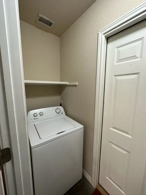 2457 Independence Boulevard #2459 Abilene, TX 79601