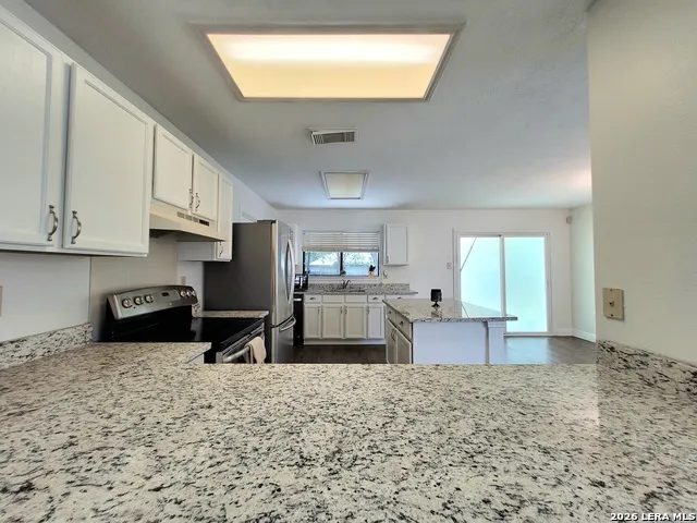 13838 WONDERING OAK San Antonio, TX 78247