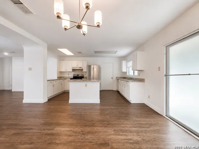 13838 WONDERING OAK San Antonio, TX 78247