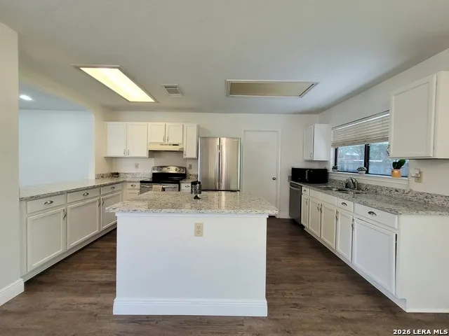 13838 WONDERING OAK San Antonio, TX 78247