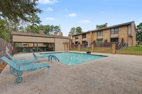2521 Crosstimbers Street #H3