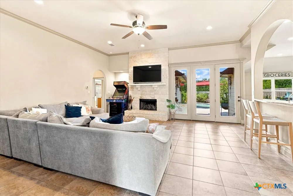 18 Indian Princess Wimberley, TX 78676