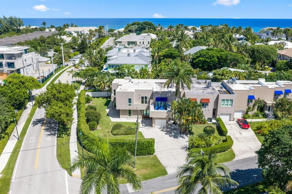 795 Andrews Avenue Delray Beach, FL 33483