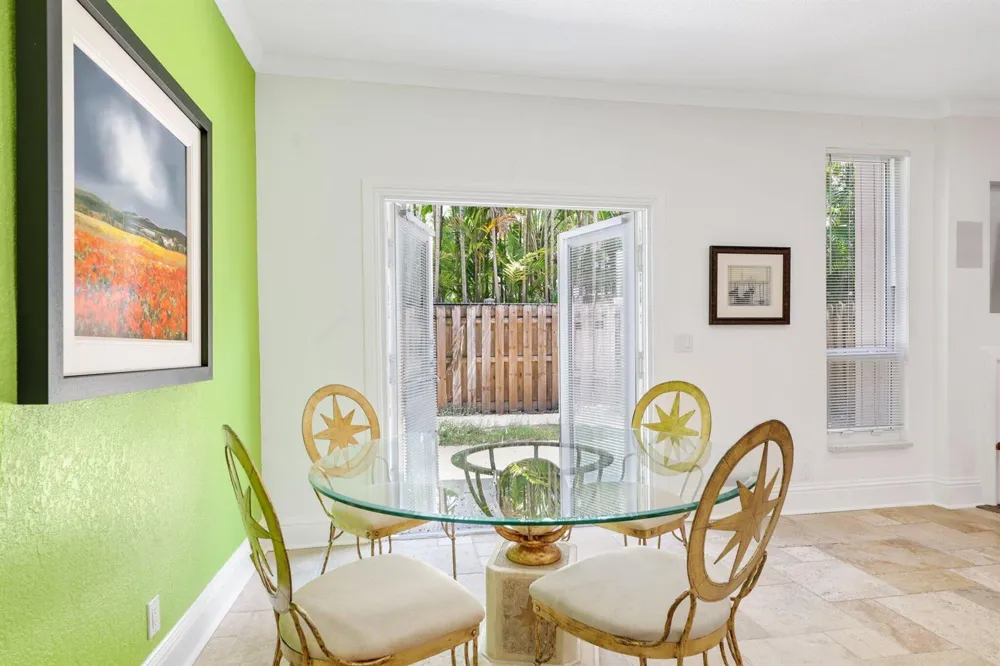 795 Andrews Avenue Delray Beach, FL 33483