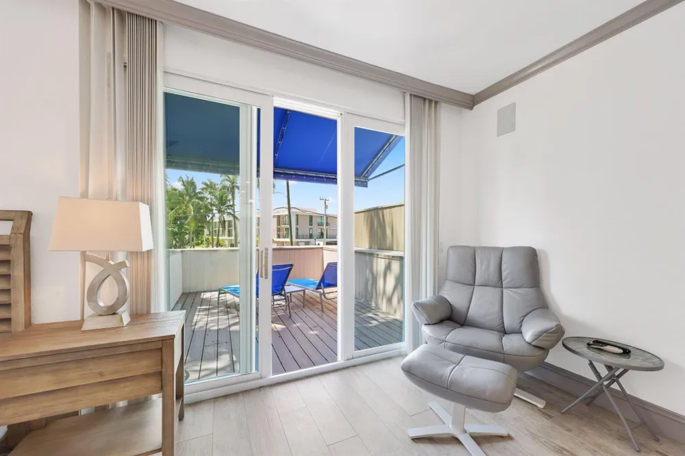 795 Andrews Avenue Delray Beach, FL 33483