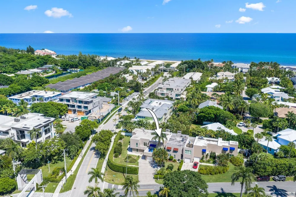 795 Andrews Avenue Delray Beach, FL 33483