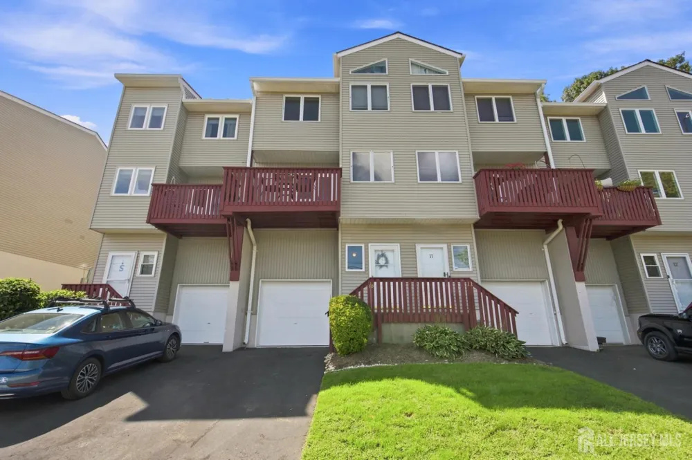 255 Shore Drive #10 Highlands, NJ 07732
